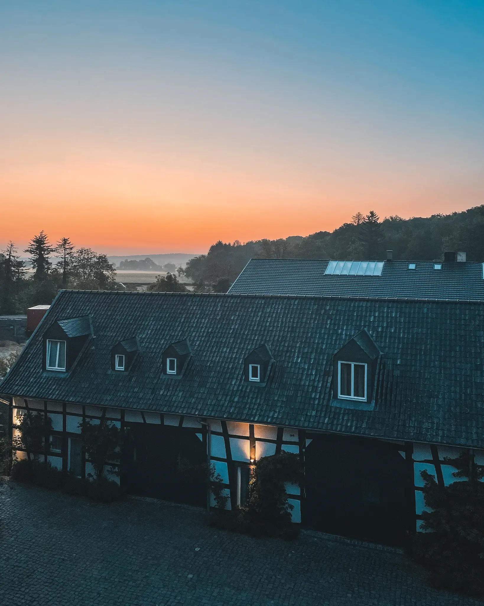 Kloster Schweinheim bei Sonnenaufgang, Euskirchen